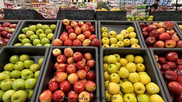 শিক্ষামূলক গল্প: এক আপেল বিক্রেতার ভালোবাসা - Bangla24.Top