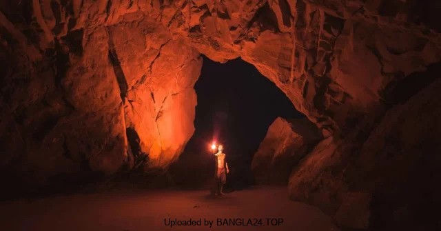 শিক্ষামূলক গল্প – কাঠুরে ও রহস্যময় অন্ধকার গুহা - Bangla24.Top